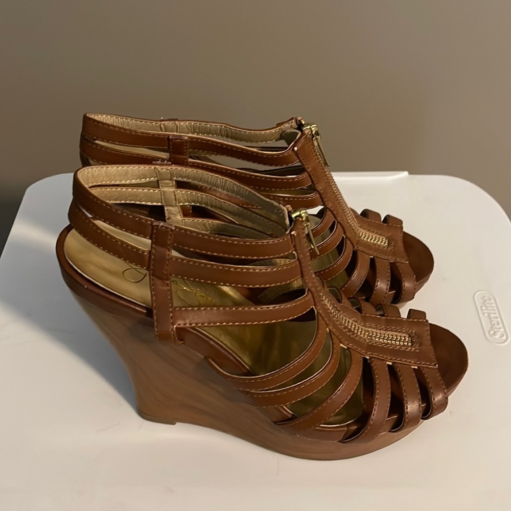 Jessica Simpson Brown Wedges